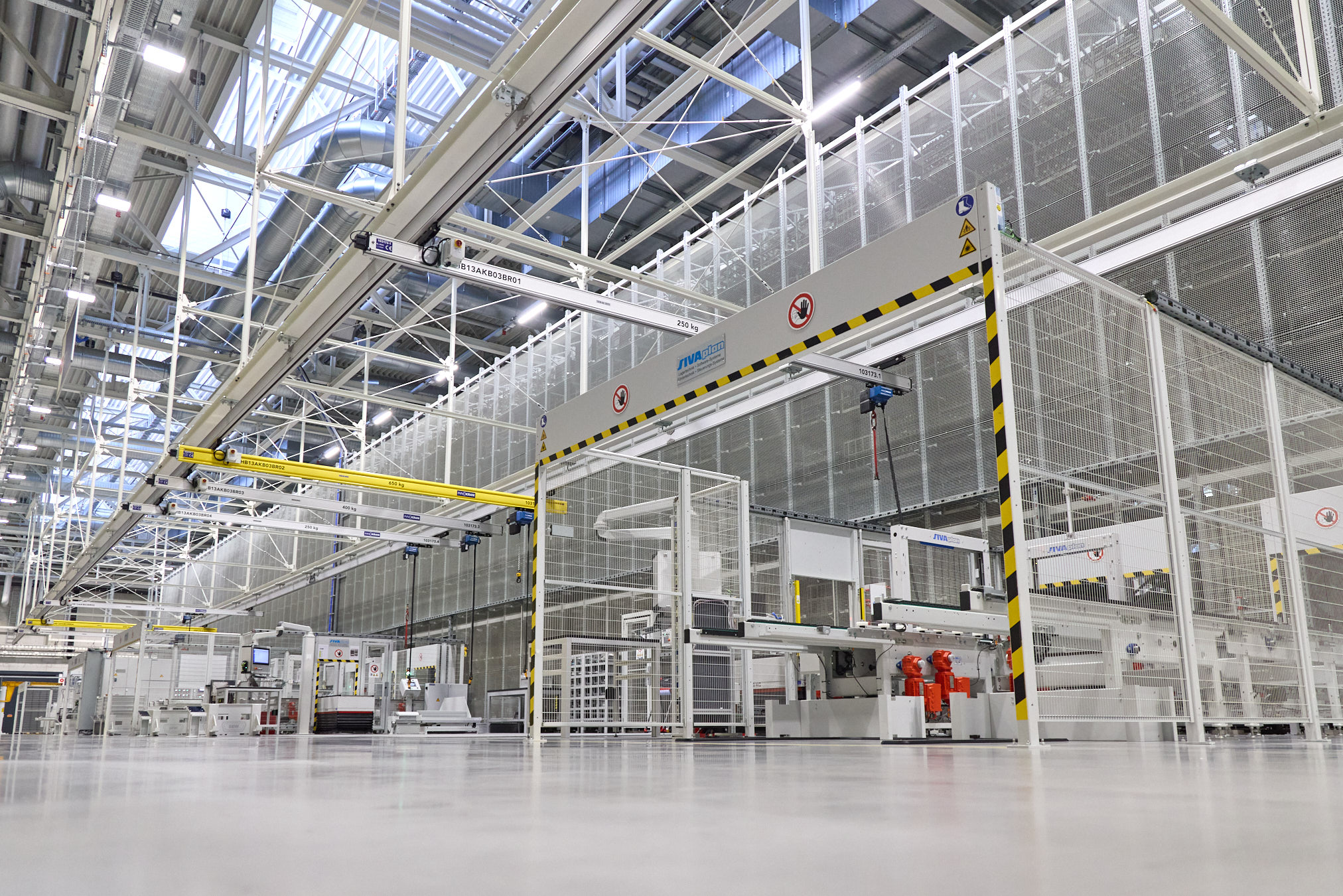 Leuze sensor technology enables safe automation at SEW-EURODRIVE