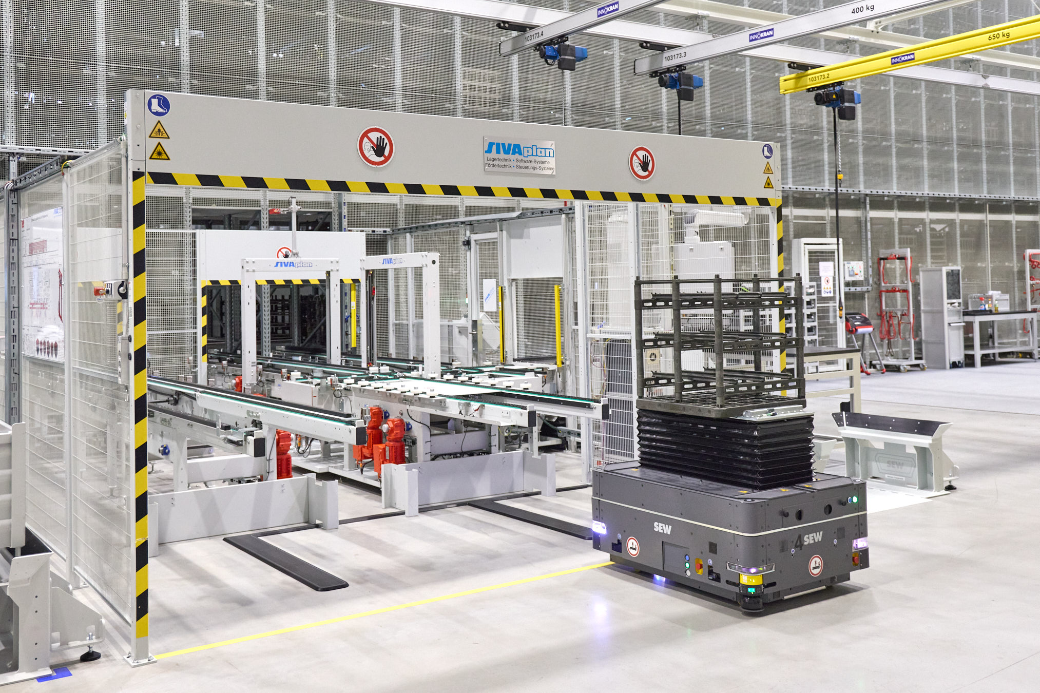 Leuze sensor technology enables safe automation at SEW-EURODRIVE