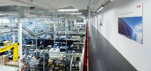 ABBUKPR010 Image ABB Quebec factory production floor ABB and Porsche Consulting driving the future of analyzer manufacturing