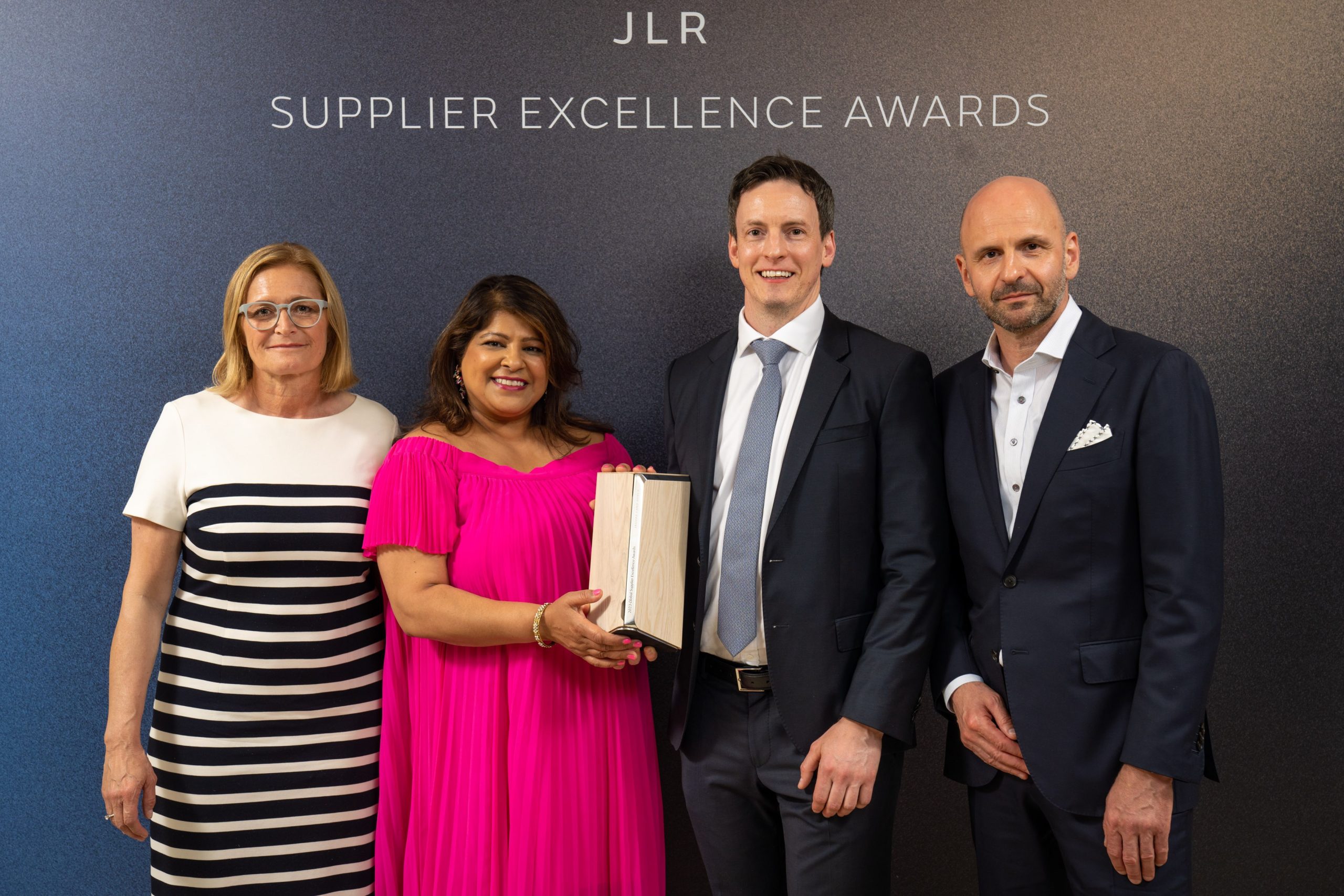 Analog Devices recognised by JLR as winner of Supplier Excellence Awards, demonstrating strength of companies’ ongoing partnership