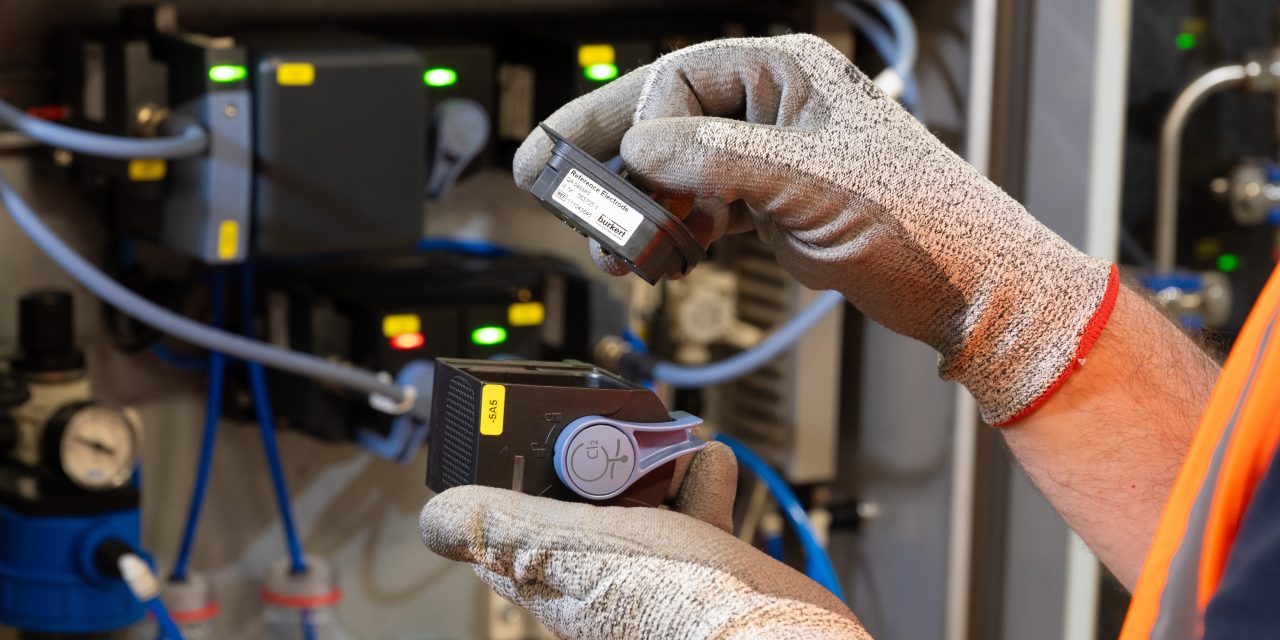 Chlorine filtration in dialysis – how advanced sensing is raising the bar