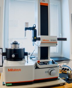 Quality is essential in the manufacturing of detectors for electron microscopes