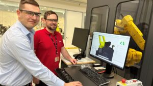 Danfoss Power Solutions 3D scanner Photo 2 3D scanner robot investment means Danfoss Power Solutions can measure component dimensions to micron level
