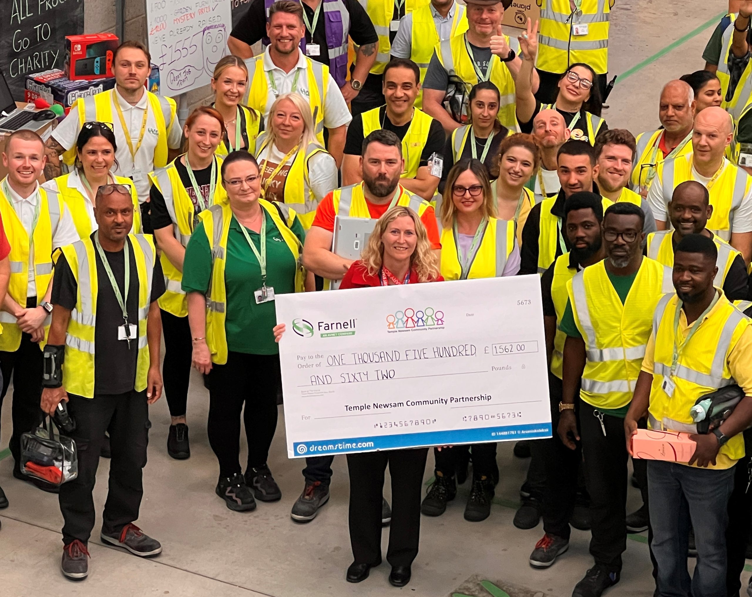 Farnell donates more than £3000 to Leeds charity