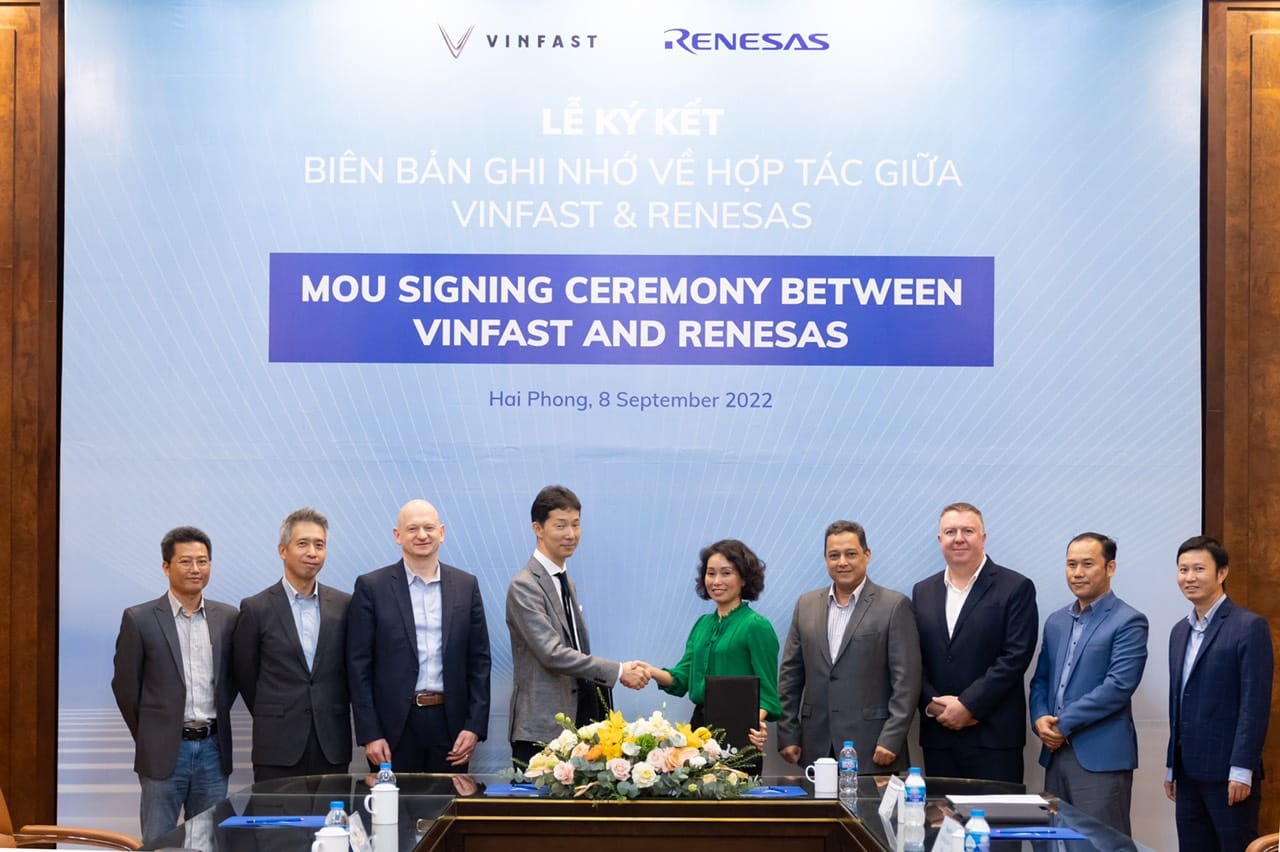 VinFast and Renesas sign strategic partnership to advance automobile technology