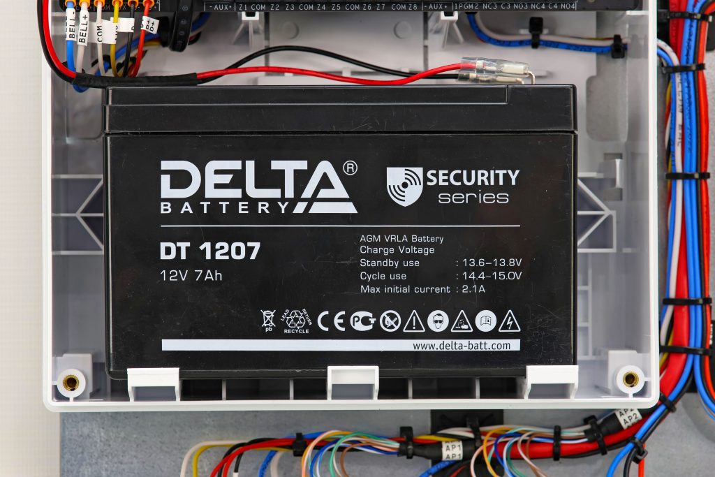 batteries testing with load bank