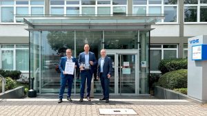 VMM PR5545GB Officially certified by the VDE 06 23 Officially certified by the VDE: Charx control modular AC charging controllers for charging that is compliant with calibration laws
