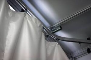 lc22 Active protective textile switches off laser